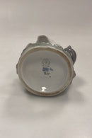 Royal Copenhagen Figur Pige med Frokost No. 815