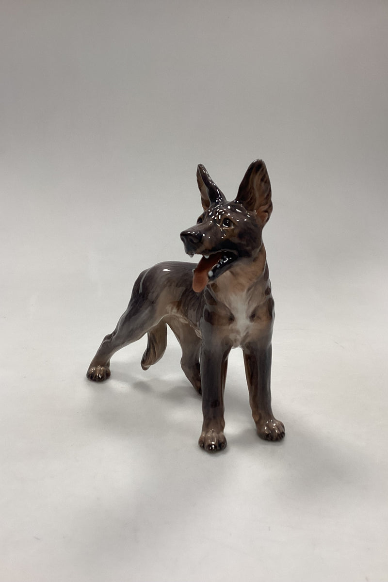 Dahl Jensen Figur af Stor Schæferhund No. 1087