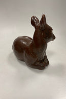 Royal Copenhagen Stentøjsfigur af liggende Hjortekid No 20506. Knud Kyhn