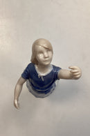 Bing og Grøndahl figur No. 2273 - Der fløj den, Pige der ser op