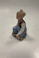 Royal Copenhagen Overglasur Figur Amager Dreng No. 12414