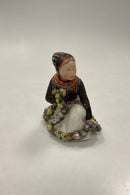 Royal Copenhagen Overglasur figur af Amager Blomster Pige No. 12412