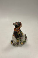 Royal Copenhagen Overglasur figur af Amager Blomster Pige No. 12412