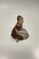 Royal Copenhagen Overglasur Figur af Farø Blomster Pige No. 12416