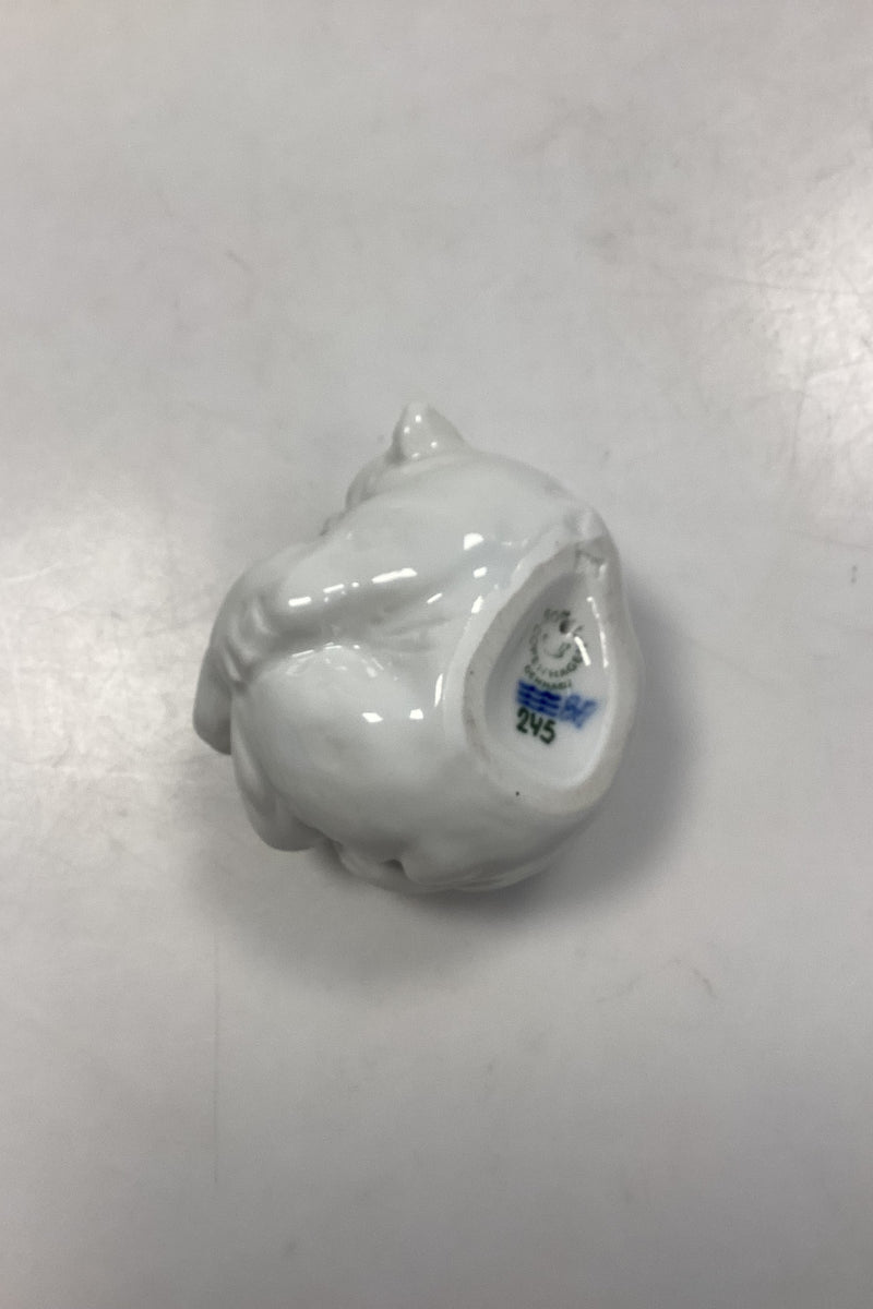 Royal Copenhagen Figur af Isbjørneunge No. 245