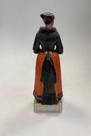 Royal Copenhagen Overglasur Figur No. 12101 Acht Pitter Bachers Datter. Kirkedragt, Amager