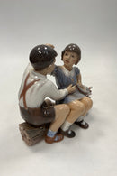 Dahl Jensen Figur Pige og Dreng med Skib No. 1214