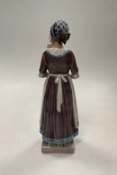 Dahl Jensen Figur Hedebopige No. 1142