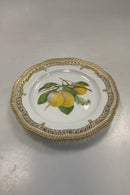 Royal Copenhagen Flora Danica Frugttallerken No. 429/3554