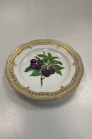 Royal Copenhagen Flora Danica Frugttallerken No. 429/3554