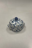 Royal Copenhagen Musselmalet Riflet Smørskål med Låg No. 398