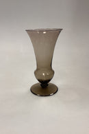 Holmegaard Vase, trompetform på fod