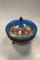 Rund Skål i Porcelain med Bronze Montering i Sevres Stil