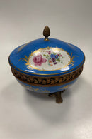 Rund Skål i Porcelain med Bronze Montering i Sevres Stil