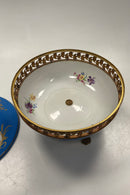 Rund Skål i Porcelain med Bronze Montering i Sevres Stil