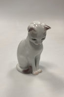 Bing og Grøndahl Figur Siddende Kat No. 2476