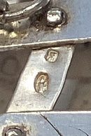 Sølvnet møntpung med Hunde ornament