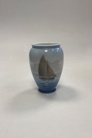 Bing og Grøndahl Art Nouveau Vase No. 8623/365