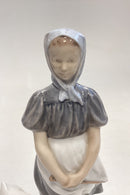 Royal Copenhagen Figur - Gåsepige No. 527