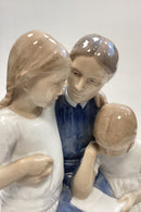 Bing og Grøndahl Figur - Mor med sine Piger No. 1910