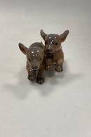 Royal Copenhagen Figur af Gravhunde Par No. 2120