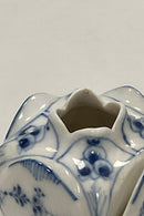 Royal Copenhagen Musselmalet Riflet Bordkortholder og Vase No. 495