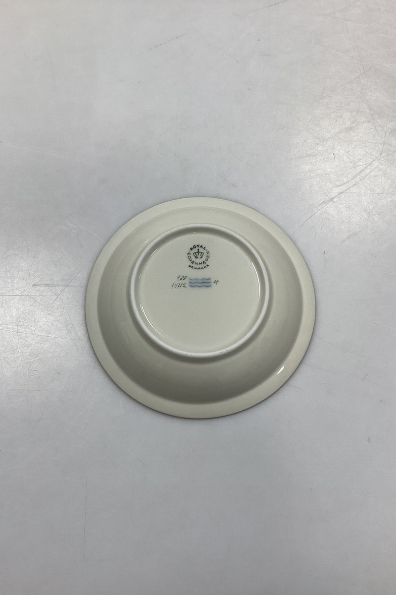 Royal Copenhagen Dagmar Skål No. 14112