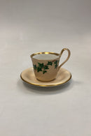 Antik Royal Copenhagen Efeu Kaffekop med høj Hank