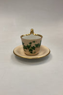 Antik Royal Copenhagen Efeu Kaffekop med høj Hank