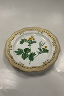 Royal Copenhagen Flora Danica Fad med gennembrudt rand No 20/3574