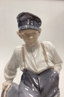Royal Copenhagen Figur Dreng på Sten No. 1659
