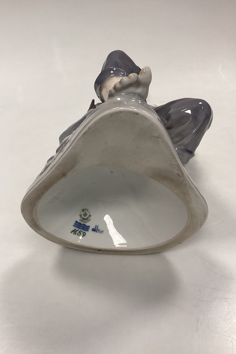 Royal Copenhagen Figur Dreng på Sten No. 1659