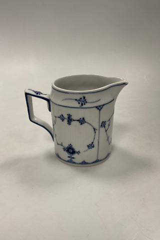 Royal Copenhagen Musselmalet Riflet Kande No. 2080