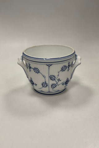 Royal Copenhagen Musselmalet Riflet Vinkøler / Urtepotteskjuler No. 287