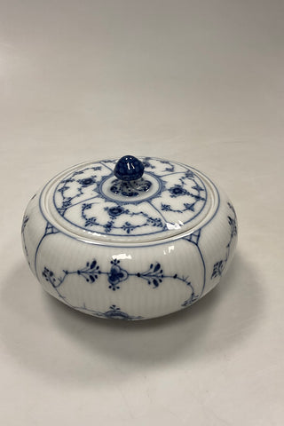 Royal Copenhagen Musselmalet Riflet Lågskål No. 2018