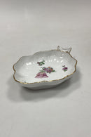 Royal Copenhagen Saxon Flower Light Serving dish No 1598