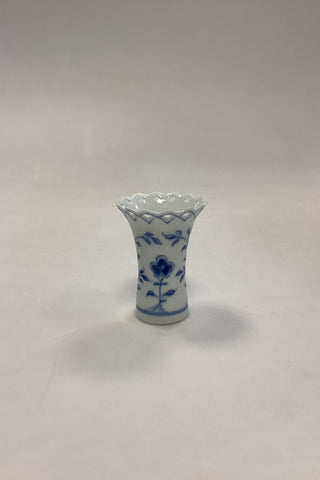 Bing og Grøndahl Sommerfugl Gennembrudt Vase No. 673