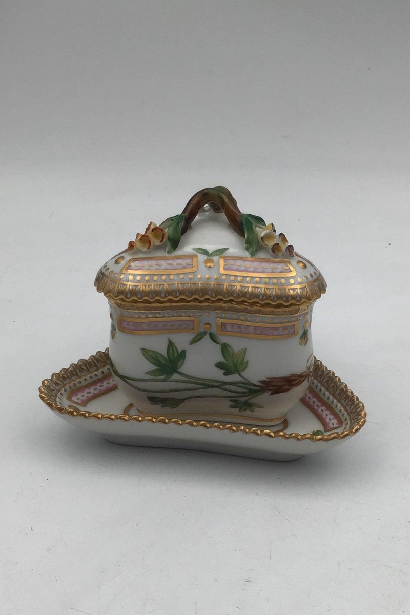 Royal Copenhagen Flora Danica 20/3575 + 20/3576 Trekantet Cremekop - Danam Antik