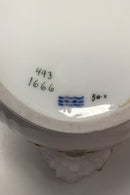 Royal Copenhagen Saksisk Blomst Let Terrin No. 1666 med underfad No. 493/1671