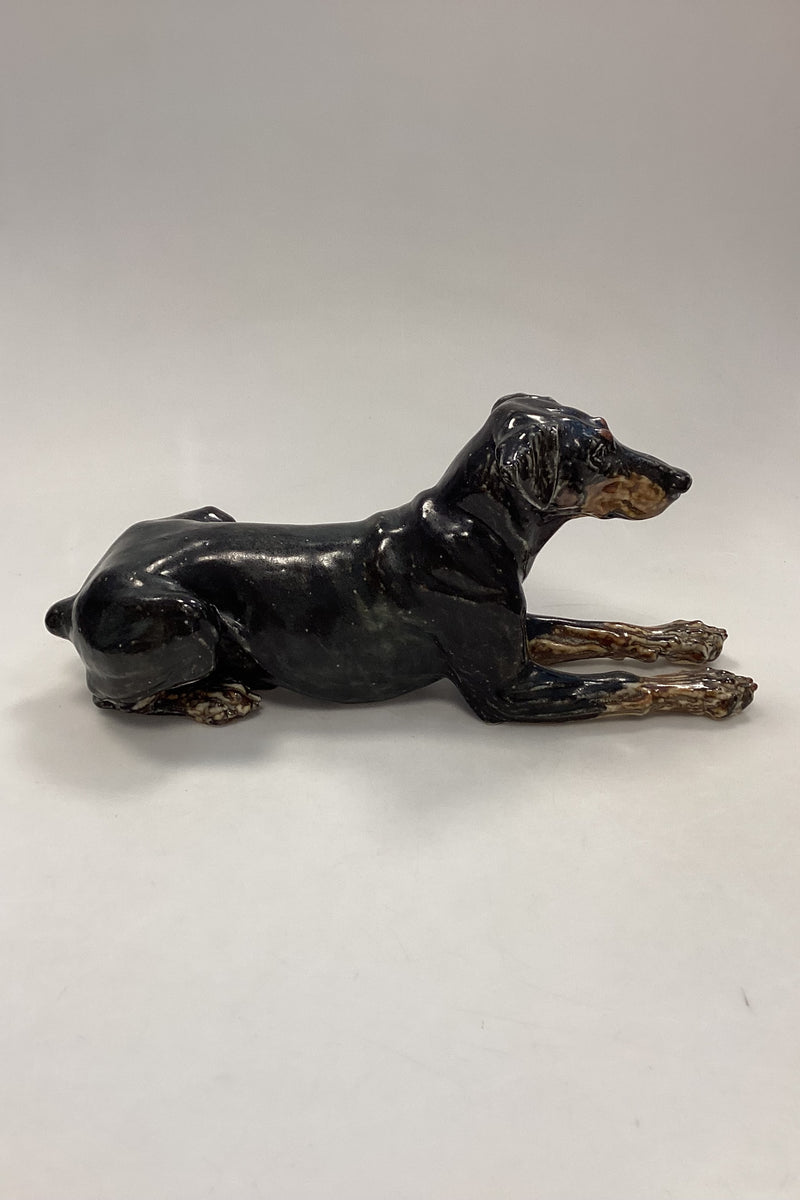 Royal Copenhagen Figur af hund - Dobermann No. 22691