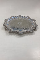 Ornamenteret Engelsk Sølvplet Serveringsbakke med ben