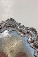 Ornamenteret Engelsk Sølvplet Serveringsbakke med ben