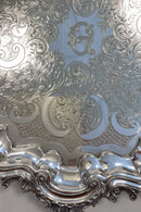 Ornamenteret Engelsk Sølvplet Serveringsbakke med ben