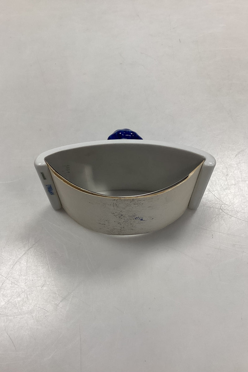 Royal Copenhagen Musselmalet Riflet Blækvugge No. 2034