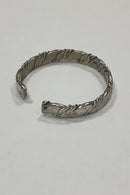 Modern open bangle in Sterling Silver