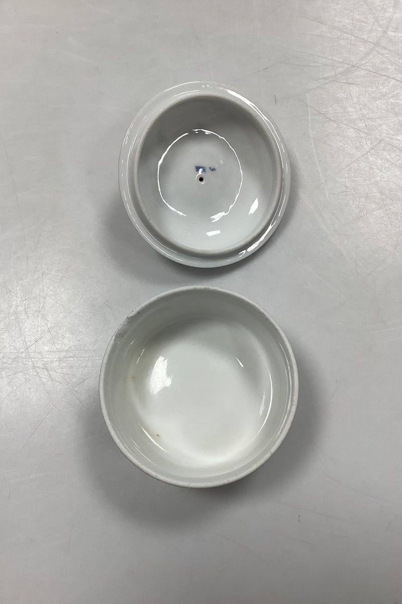 Royal Copenhagen Musselmalet Riflet Bonbonniere / Lågskål