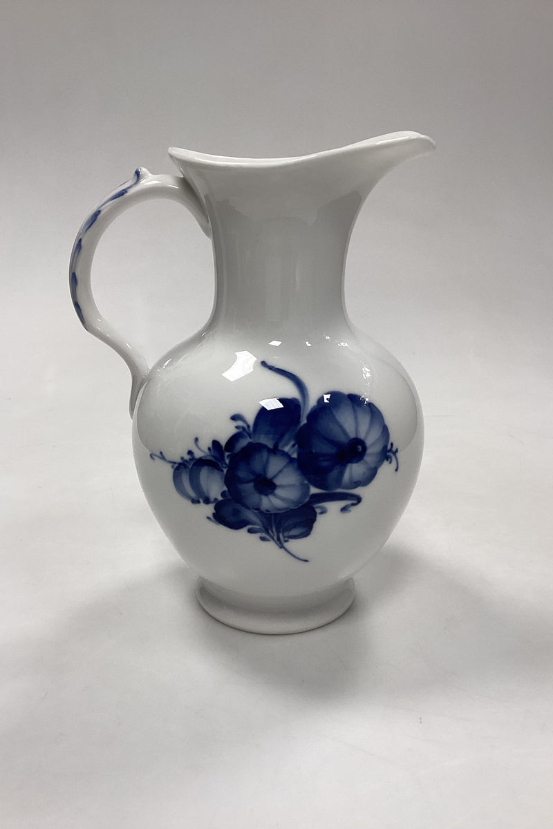 Royal Copenhagen Blå Blomst Flettet Kande med Låg No. 8147
