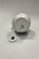 Royal Copenhagen Blå Blomst Flettet Kande med Låg No. 8147