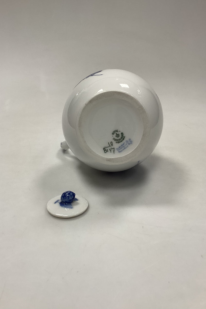 Royal Copenhagen Blå Blomst Flettet Kande med Låg No. 8147