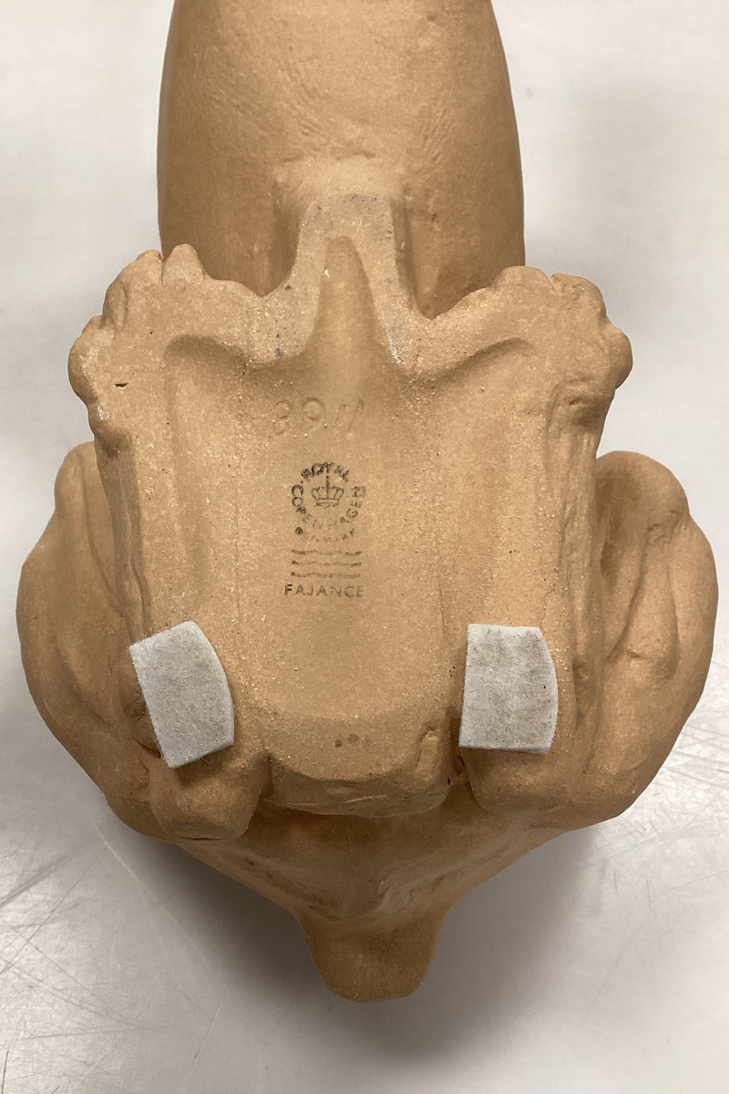 Royal Copenhagen Figur af hund - Dobermann No. 3911